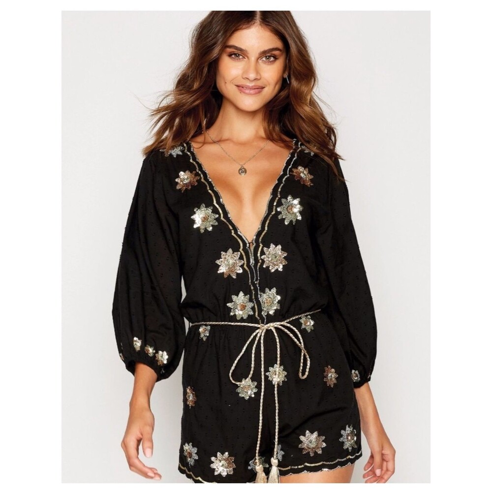 Beach Bunny Romper Cover Up Black size Large